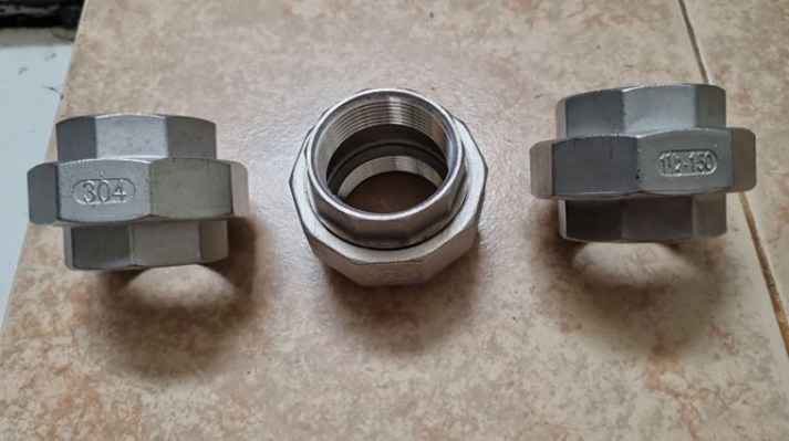 Watermoor 11/2 inch Stainless Steel 304